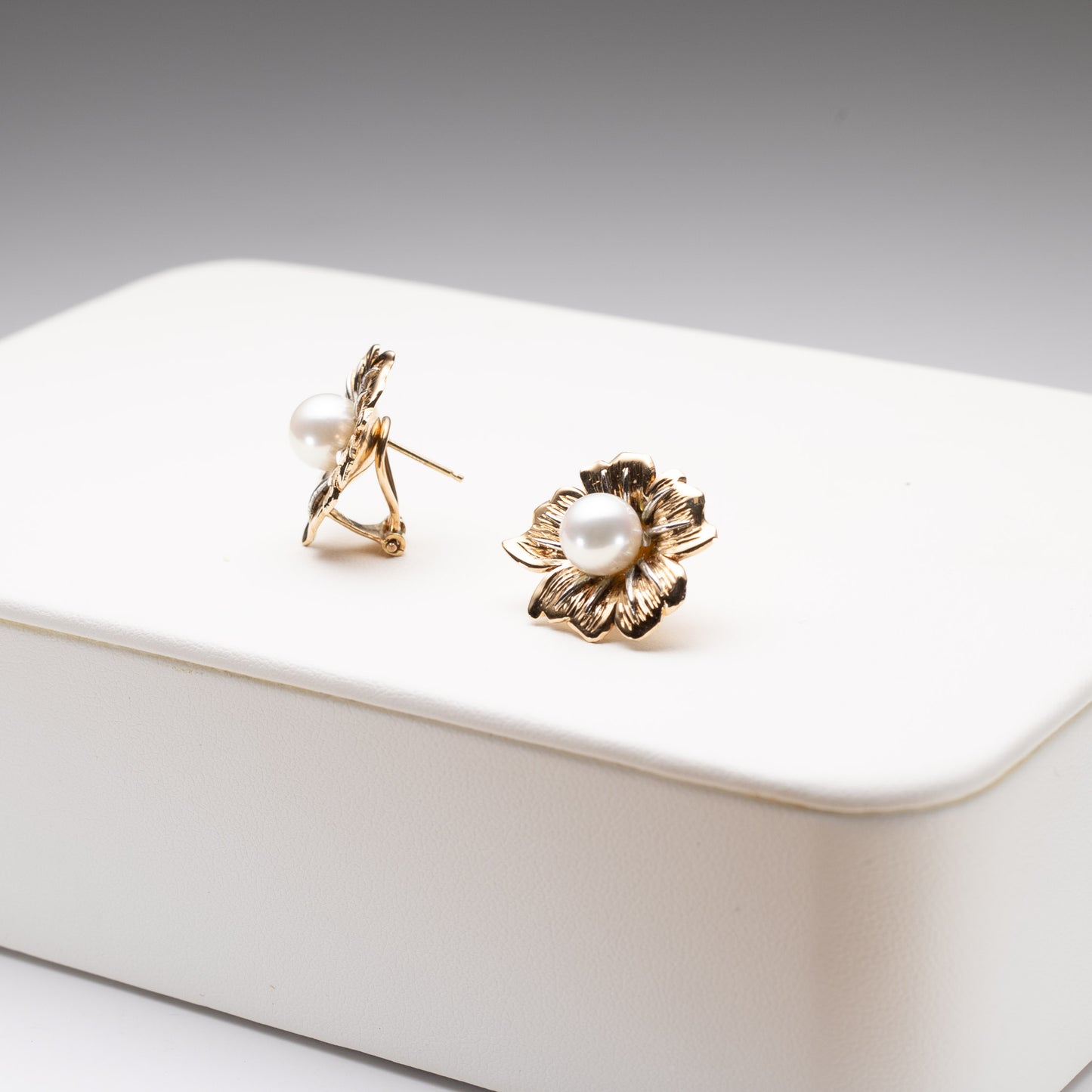 18K Gold Flower Pearl Earrings - Estate Jewelry